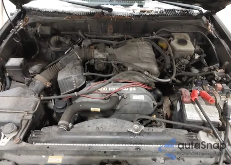 2001 Toyota 4Runner Sr5 V6 z USA, uszkodzony, nr VIN JT3HN86R010338920